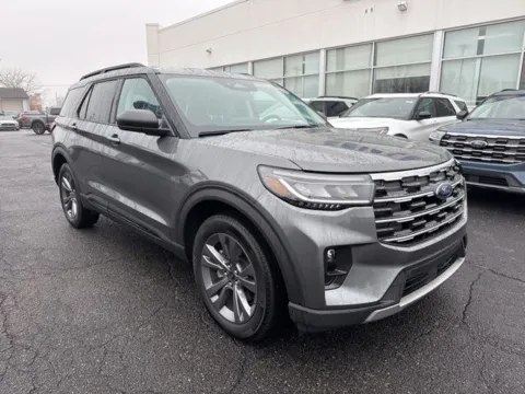 Photos of 2026 Ford Explorer Active for sale in Lowell, MI at Zeigler Ford of Lowell