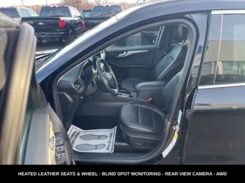 Photos of 2025 Ford Escape Platinum for sale in Lowell, MI at Zeigler Ford of Lowell