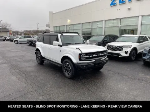 More photos of 2023 Ford Bronco Outer Banks at Zeigler Ford of Lowell, MI