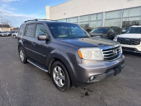 Photos of 2015 Honda Pilot EX-L for sale in Lowell, MI at Zeigler Ford of Lowell