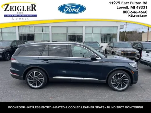 Blue 2022 Lincoln Aviator Reserve for sale in Lowell, MI