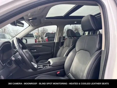 Photos of 2023 Honda Pilot Elite for sale in Lowell, MI at Zeigler Ford of Lowell
