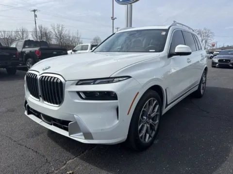 More photos of 2024 BMW X7 xDrive40i at Zeigler Ford of Lowell, MI