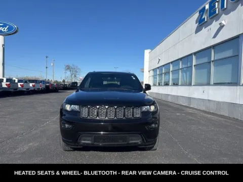 More photos of 2021 Jeep Grand Cherokee Laredo X at Zeigler Ford of Lowell, MI