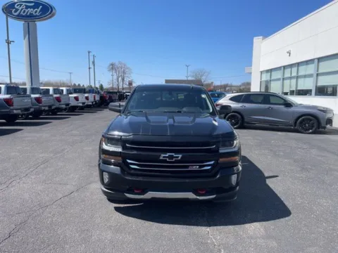 More photos of 2017 Chevrolet Silverado 1500 LT at Zeigler Ford of Lowell, MI