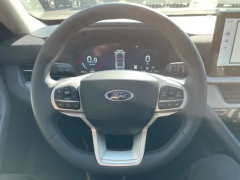 Photos of 2025 Ford Explorer Active for sale in Lowell, MI at Zeigler Ford of Lowell