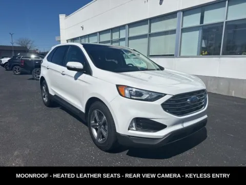 More photos of 2020 Ford Edge SEL at Zeigler Ford of Lowell, MI