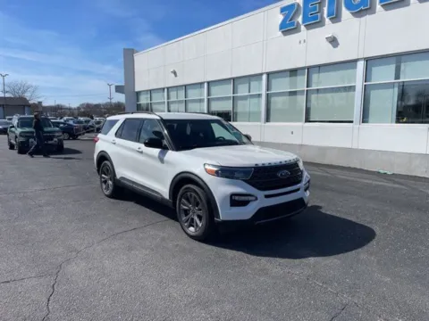 More photos of 2023 Ford Explorer XLT at Zeigler Ford of Lowell, MI
