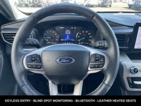 Photos of 2023 Ford Explorer XLT for sale in Lowell, MI at Zeigler Ford of Lowell