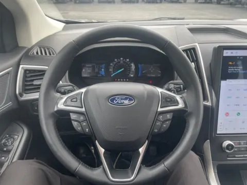 Photos of 2024 Ford Edge SEL for sale in Lowell, MI at Zeigler Ford of Lowell