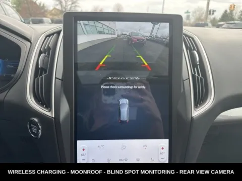 More photos of 2024 Ford Edge SEL at Zeigler Ford of Lowell, MI