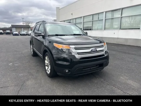 More photos of 2014 Ford Explorer XLT at Zeigler Ford of Lowell, MI
