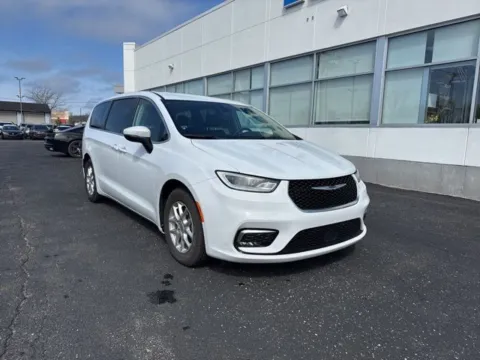 Photos of 2023 Chrysler Pacifica Touring L for sale in Lowell, MI at Zeigler Ford of Lowell