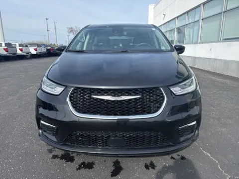 Another view of 2023 Chrysler Pacifica Touring L for sale in Lowell, MI at Zeigler Ford of Lowell