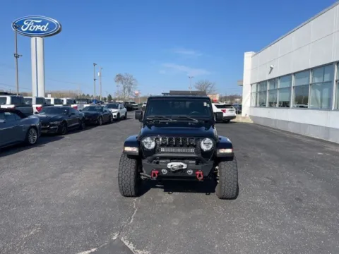 More photos of 2021 Jeep Gladiator Willys at Zeigler Ford of Lowell, MI
