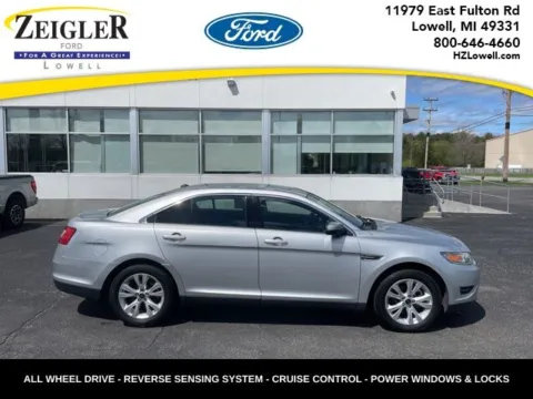 Silver 2011 Ford Taurus SEL for sale in Lowell, MI