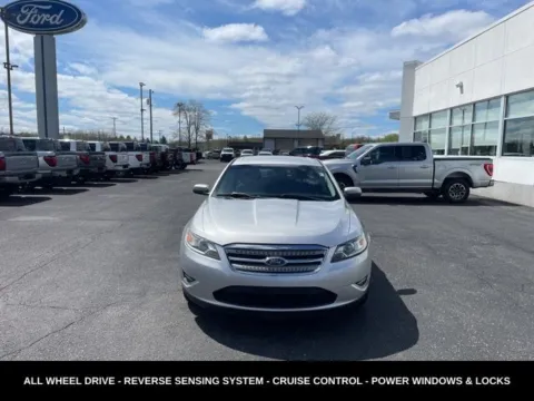 More photos of 2011 Ford Taurus SEL at Zeigler Ford of Lowell, MI