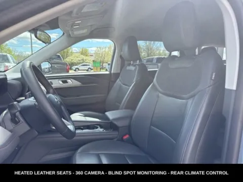 Photos of 2025 Ford Explorer Active for sale in Lowell, MI at Zeigler Ford of Lowell