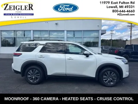 White 2024 Nissan Pathfinder SV for sale in Lowell, MI