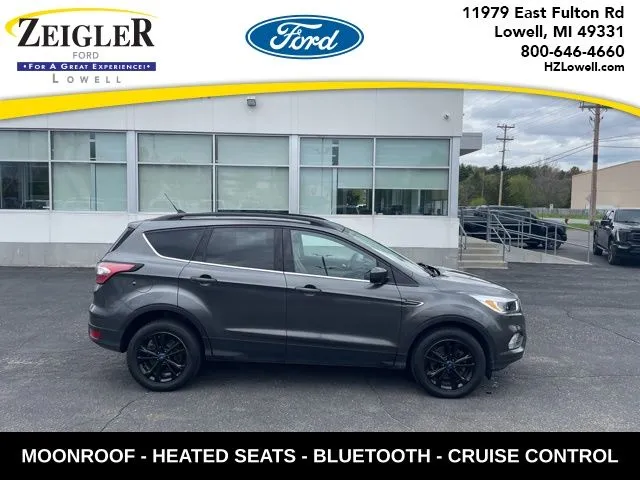 Gray 2018 Ford Escape SE for sale in Lowell, MI