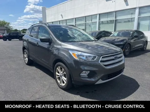 Photos of 2018 Ford Escape SE for sale in Lowell, MI at Zeigler Ford of Lowell