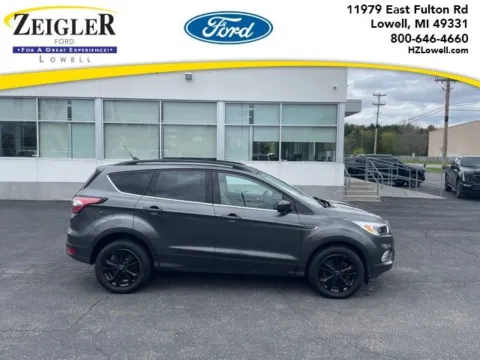 Gray 2018 Ford Escape SE for sale in Lowell, MI