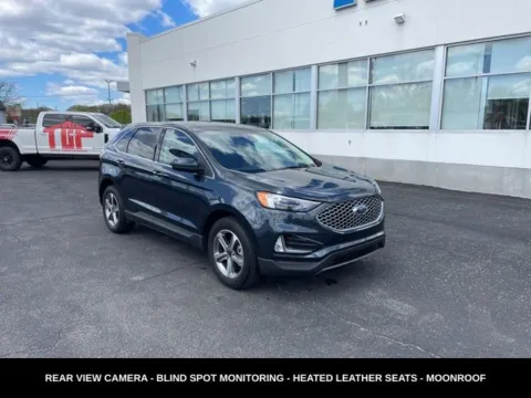 More photos of 2023 Ford Edge SEL at Zeigler Ford of Lowell, MI