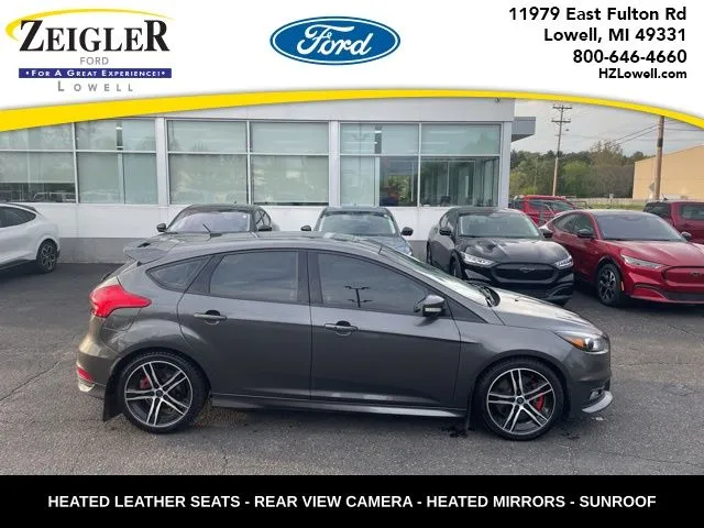 Gray 2018 Ford Focus ST for sale in Lowell, MI