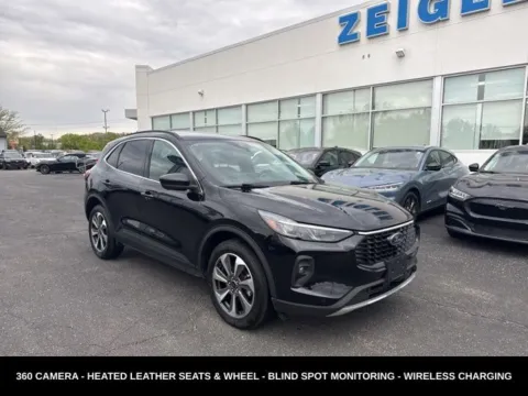 More photos of 2024 Ford Escape Platinum at Zeigler Ford of Lowell, MI