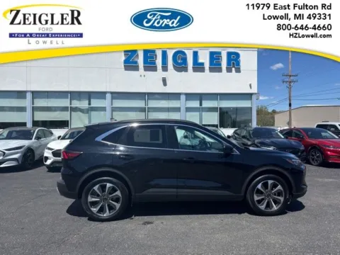 Black 2024 Ford Escape Platinum for sale in Lowell, MI