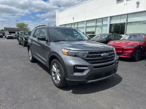 Photos of 2024 Ford Explorer XLT for sale in Lowell, MI at Zeigler Ford of Lowell