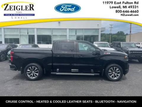 Black 2020 Chevrolet Silverado 1500 RST for sale in Lowell, MI