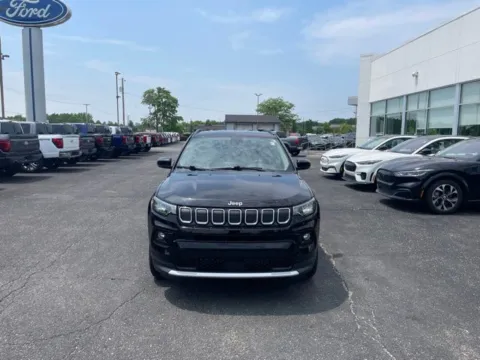 More photos of 2022 Jeep Compass Limited at Zeigler Ford of Lowell, MI