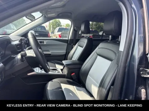 Photos of 2024 Ford Explorer XLT for sale in Lowell, MI at Zeigler Ford of Lowell