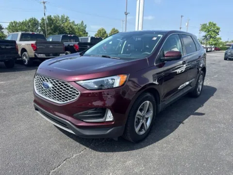 More photos of 2024 Ford Edge SEL at Zeigler Ford of Lowell, MI
