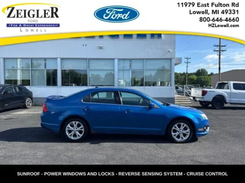 Blue 2012 Ford Fusion SE for sale in Lowell, MI