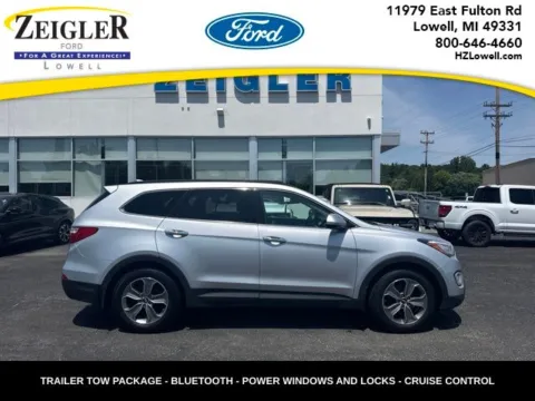Silver 2016 Hyundai Santa Fe SE for sale in Lowell, MI