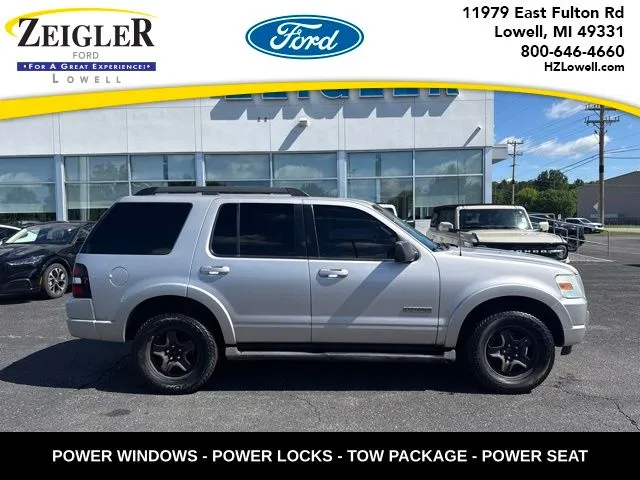 White 2008 Ford Explorer XLT for sale in Lowell, MI
