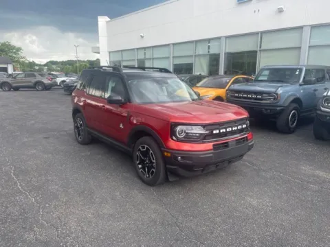 More photos of 2023 Ford Bronco Sport Outer Banks at Zeigler Ford of Lowell, MI