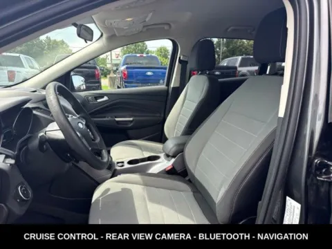 Photos of 2016 Ford Escape SE for sale in Lowell, MI at Zeigler Ford of Lowell