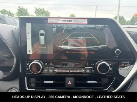 More photos of 2026 Toyota Highlander Hybrid Platinum at Zeigler Ford of Lowell, MI