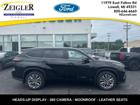 Black 2026 Toyota Highlander Hybrid Platinum for sale in Lowell, MI