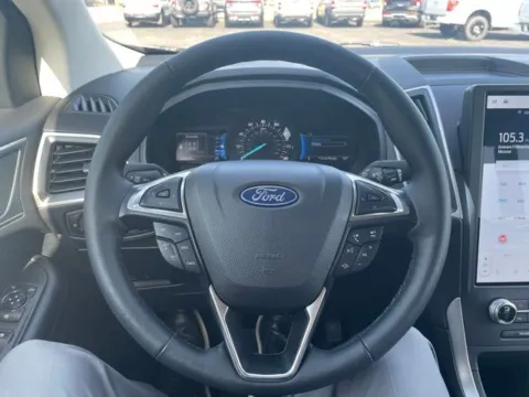 Photos of 2024 Ford Edge SEL for sale in Lowell, MI at Zeigler Ford of Lowell