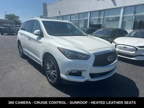 More photos of 2019 INFINITI QX60 LUXE at Zeigler Ford of Lowell, MI