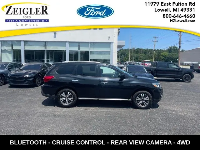 Black 2017 Nissan Pathfinder S for sale in Lowell, MI
