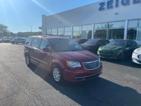 More photos of 2013 Chrysler Town & Country Touring at Zeigler Ford of Lowell, MI