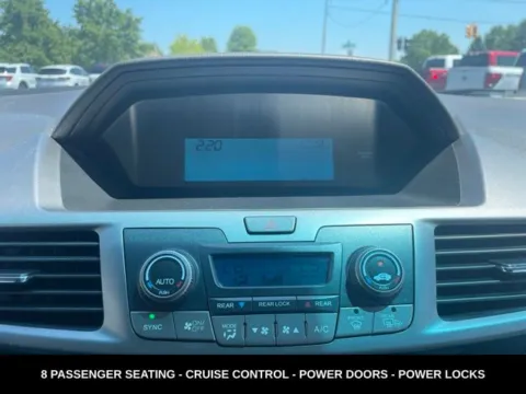 More photos of 2011 Honda Odyssey EX at Zeigler Ford of Lowell, MI