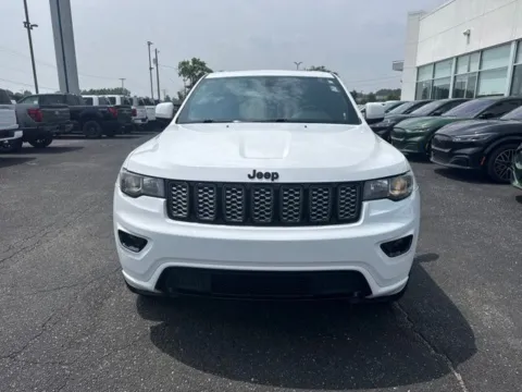 Another view of 2020 Jeep Grand Cherokee Altitude for sale in Lowell, MI at Zeigler Ford of Lowell