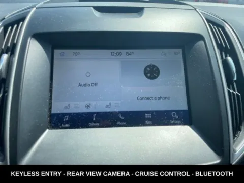 More photos of 2020 Ford Edge SEL at Zeigler Ford of Lowell, MI