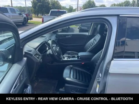 Another view of 2020 Ford Edge SEL for sale in Lowell, MI at Zeigler Ford of Lowell